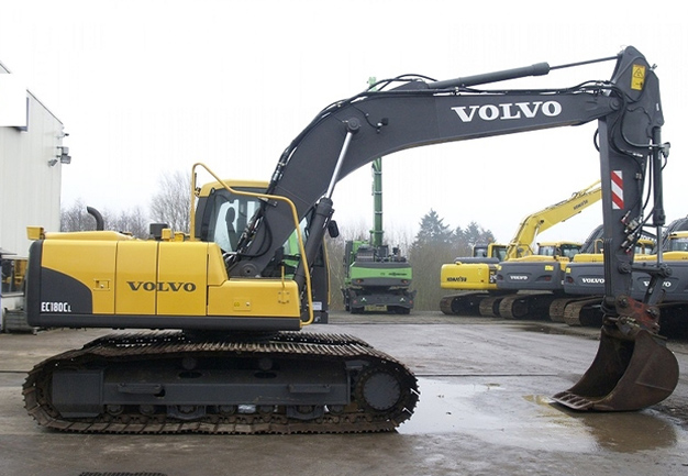 Digger Hire with driver Twickenham
